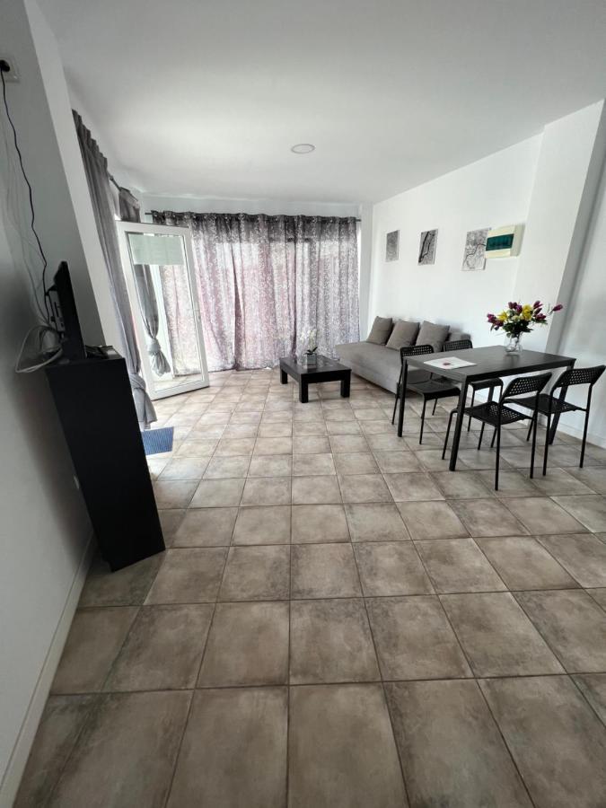 San Agustin Apartments , Close To The Beach, With Pool! San Bartolomé 外观 照片